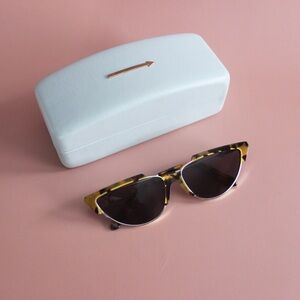 Karen Walker Tropics Women’s Crazy Tortoise / Smoke Lens Sunglasses/ LORDE